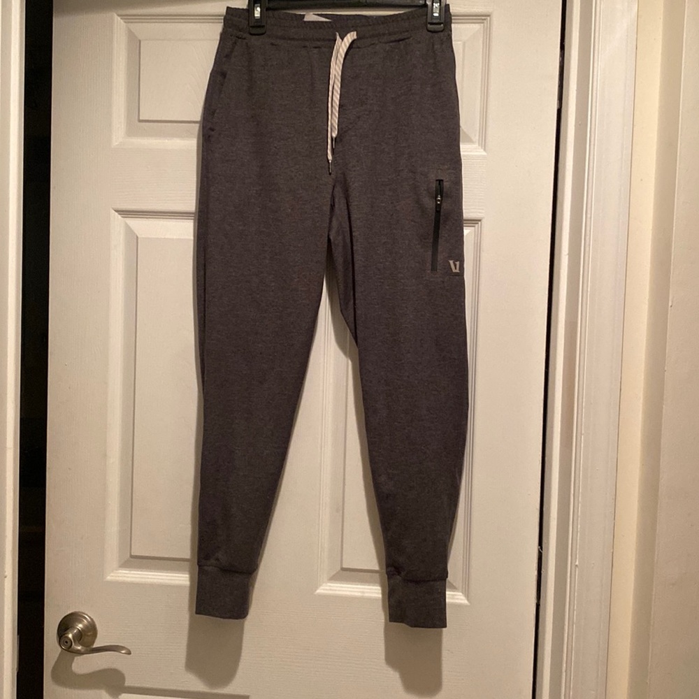 Vuori jogger gray small
